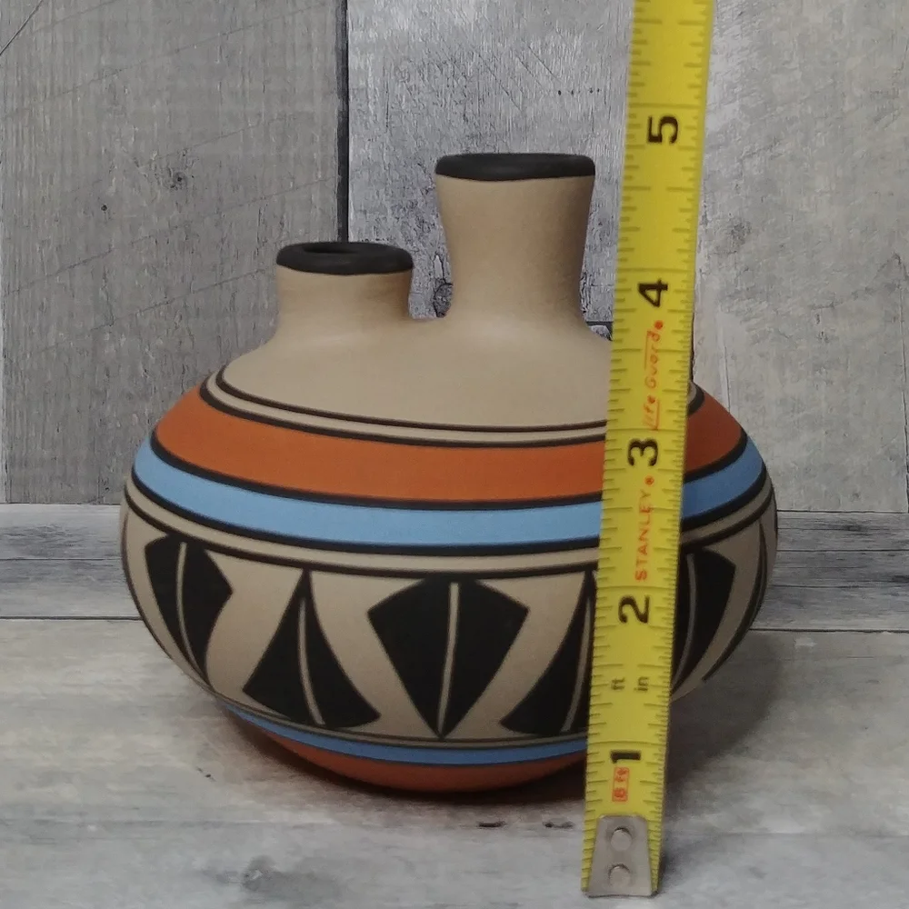 Aadam American Southwest Pottery Double Spout Vase Vessel Signed Excellent